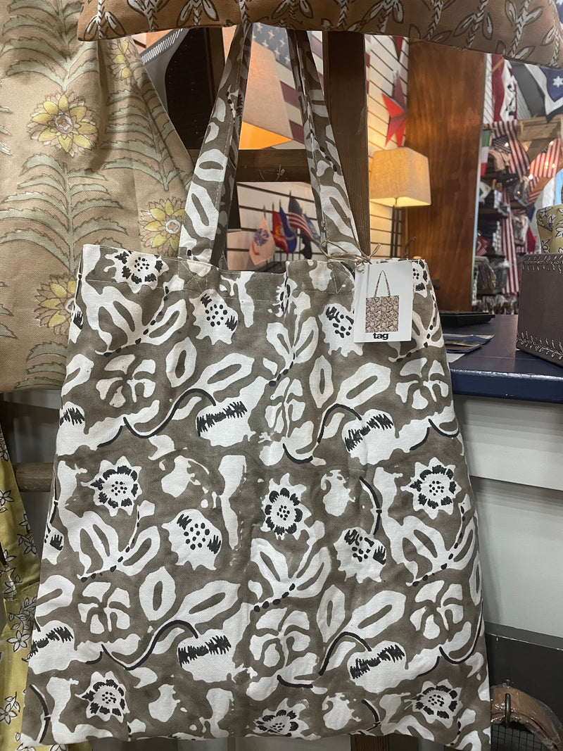 Milk & Honey Tote (Assortment)